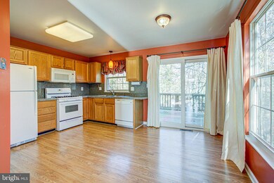 1788 Tiger Lily Cir unit 93, Woodbridge, VA 22192 - photo 6