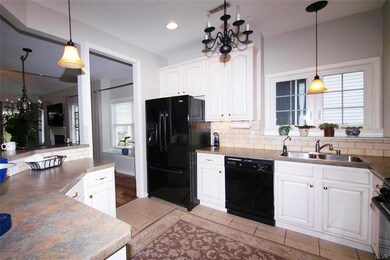 2669 Terrwood Dr W, Macungie, PA 18062 - photo 5