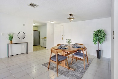 Parkway Plaza South unit 204, Medford, MA 02155 - photo 7