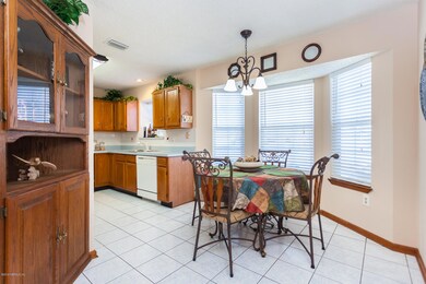 7820 Duckwood Ln, Jacksonville, FL 32210 - photo 7