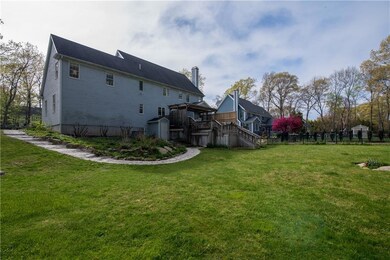 27 Sycamore Ln, Saunderstown, RI 02874 - photo 3