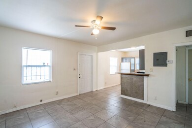 1013 State St, West Palm Beach, FL 33407 - photo 7