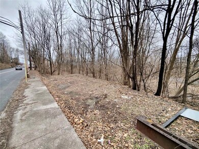 2139 Lehigh Ave, Whitehall, PA 18052 - photo 2