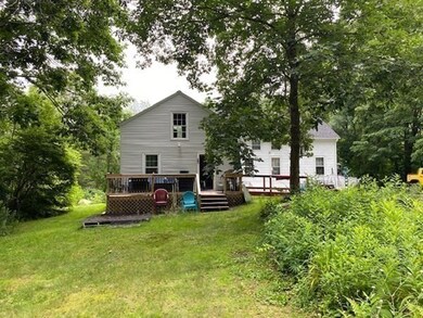 159 Mechanic St, Barre, MA 01005 - photo 2