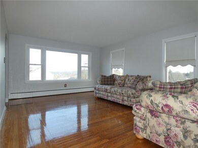 55 Holland St, Cranston, RI 02920 - photo 6