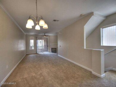 005_Living Room-Dining