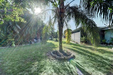 632 SW Ewing Ave Port St Lucie-small-007