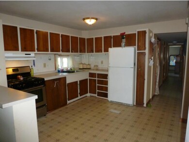 31 Cheryl Dr, Allenstown, NH 03275 - photo 5