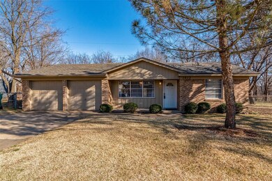 1613 E Ann Ave, Sherman, TX 75090 - photo 2