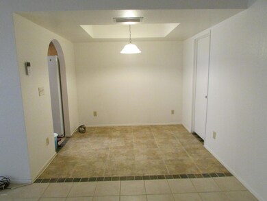 2425 E Robert e Lee St, Phoenix, AZ 85032 - photo 5