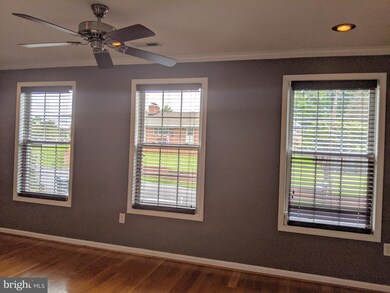 402 B E H St, Brunswick, MD 21716 - photo 6