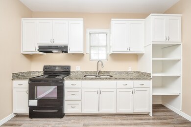 4301 Gregory St, Houston, TX 77026 - photo 3