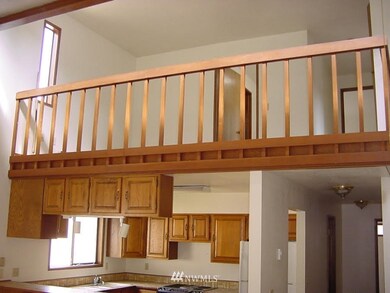 9510 Edmonds Way unit A&B, Edmonds, WA 98020 - photo 3