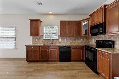 411 Glen Cross Way, Trussville, AL 35173 - photo 6