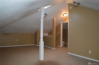 14710 Kapowsin Hwy E, Graham, WA 98338 - photo 4