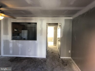 1206 W Lafayette Ave unit 12, Baltimore, MD 21217 - photo 2