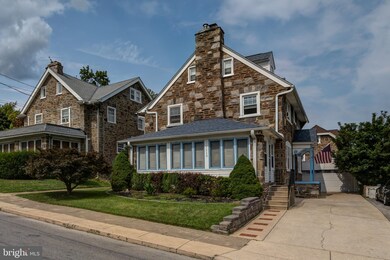 7113 Hilltop Rd, Upper Darby, PA 19082 - photo 2