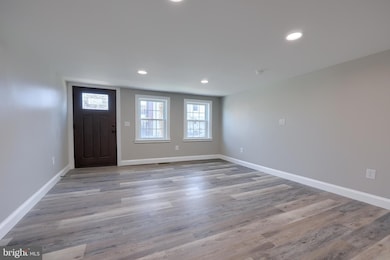 170 S 5th St, Columbia, PA 17512 - photo 7