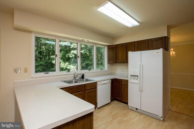 241 Windermere Dr, Stafford, VA 22554 - photo 7