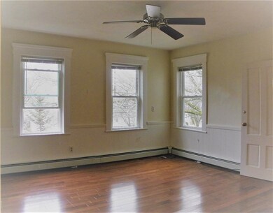 129 Constitution St unit 2, Bristol, RI 02809 - photo 6