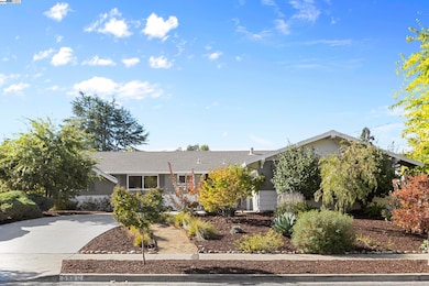 5490 Wilke Dr, Concord, CA 94521 - photo 2