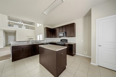 1477 Barras St, Alvin, TX 77511 - photo 4
