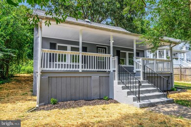 18508 Corby St, Triangle, VA 22172 - photo 6