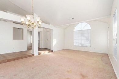 Jasper formal living