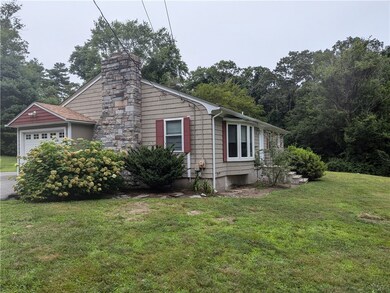 1470 Chopmist Hill Rd, North Scituate, RI 02857 - photo 3