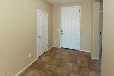 003_Entry Foyer