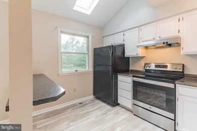 735 Cedar Ct, Red Hill, PA 18076 - photo 7