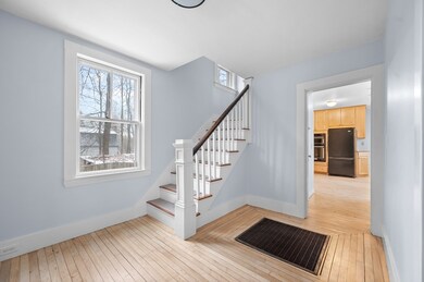 4 Lovers Ln, Medway, MA 02053 - photo 2