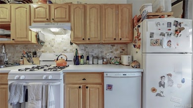 Kitchen with Dishwasher