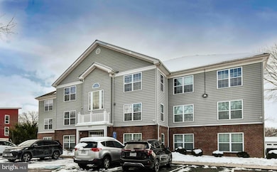 2912 17th St S unit 302, Arlington, VA 22204 - photo 2