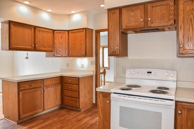 Great counter and cabinet space!