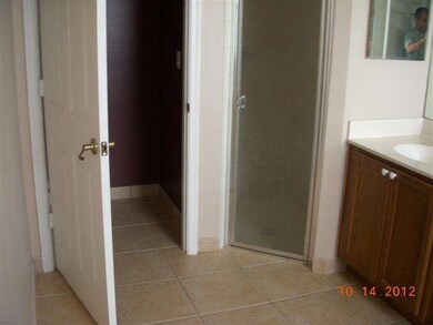 1233 Rosegate Blvd, Riviera Beach, FL 33404 - photo 4