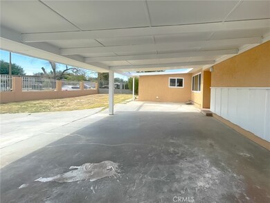 44739 3rd St E, Lancaster, CA 93535 - photo 4
