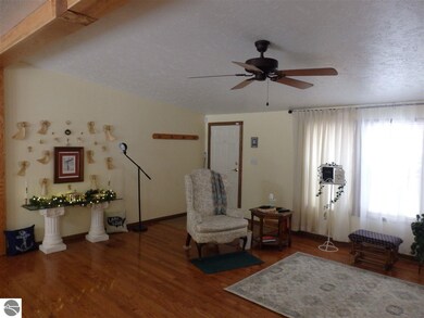 3981 W Wayward Ct, Baldwin, MI 49304 - photo 7