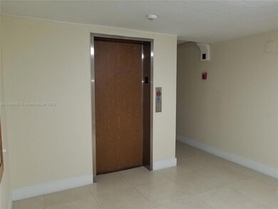 9360 Fontainebleau Blvd unit 310, Miami, FL 33172 - photo 5