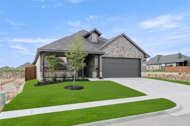 902 Eloise Ln, Cleburne, TX 76033 - photo 2