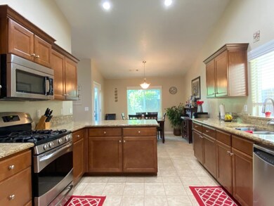 6942 E Fender Ave, Fresno, CA 93727 - photo 6