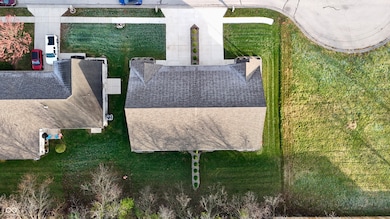 2117 Jennifer Ct, Franklin, IN 46131 - photo 2