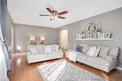 164 S Algonquin Ave, Columbus, OH 43204 - photo 6