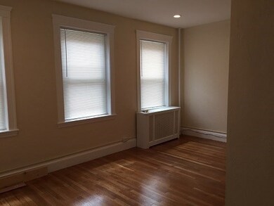 203-205 Winthrop Rd unit 4, Brookline, MA 02445 - photo 2