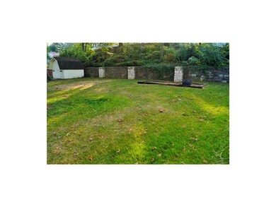 Flat Back Yard
