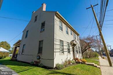 225 W Main St, New Holland, PA 17557 - photo 5