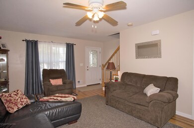 _RMJ1294 living room