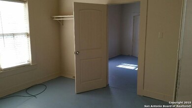 213 Cadwallader St unit 4, San Antonio, TX 78212 - photo 3