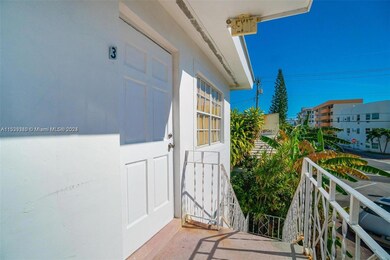 7800 Byron Ave unit 4, Miami Beach, FL 33141 - photo 2