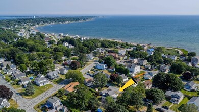 37 Grove St, Fairhaven, MA 02719 - photo 4